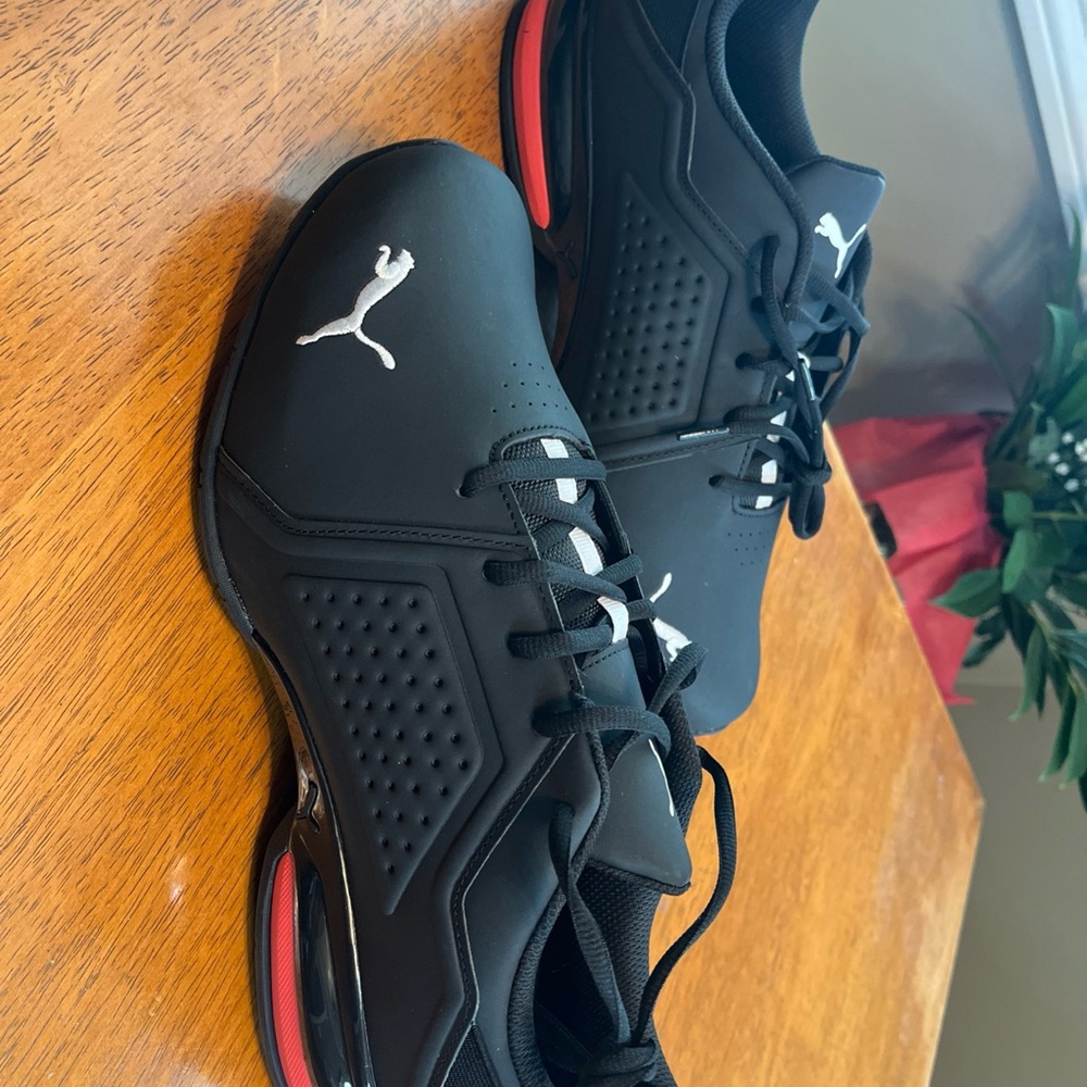 Puma Men’s Black Sneakers with Red Accent